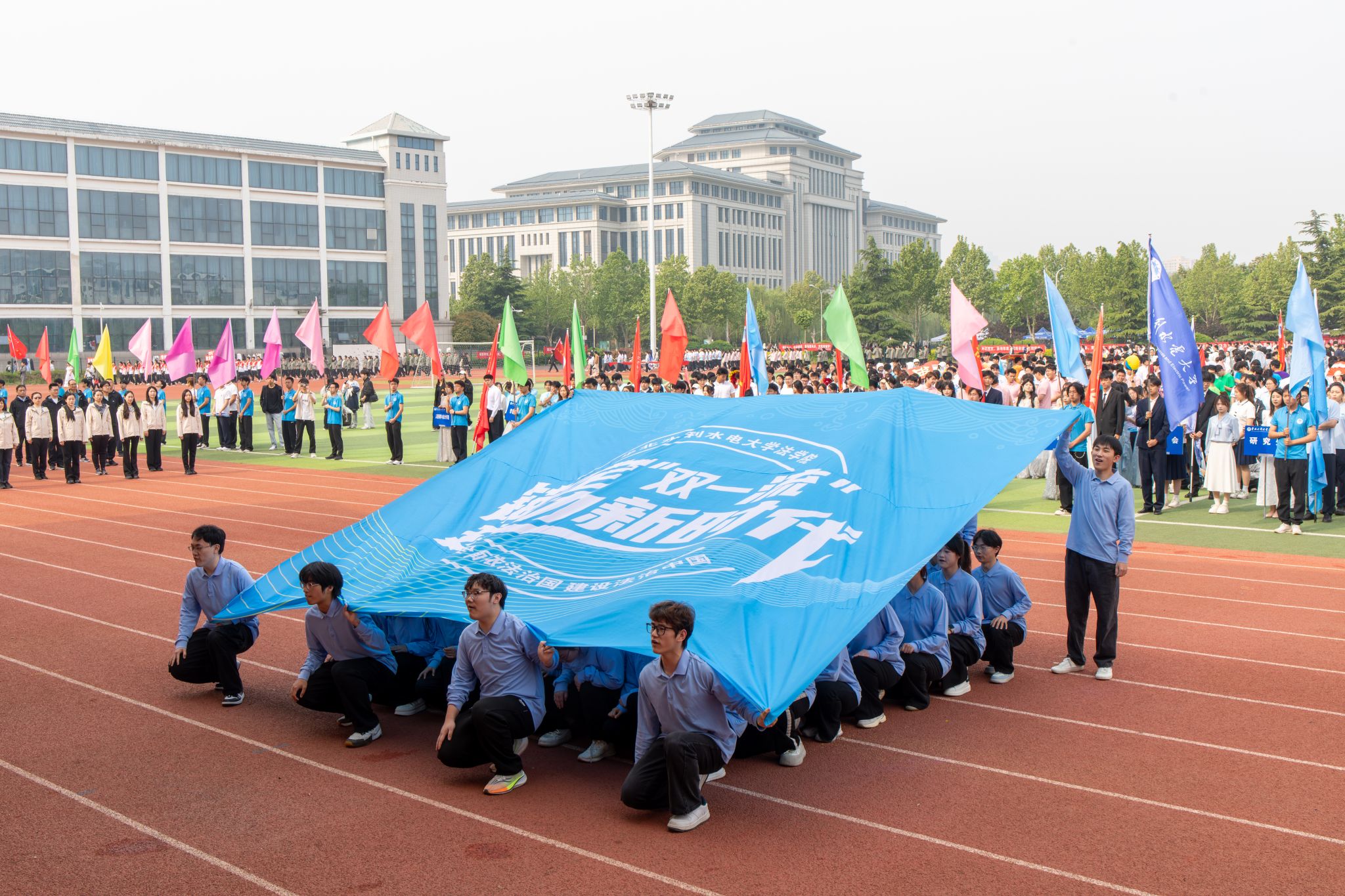 【组图】乐鱼真人体育娱乐新手怎么玩举