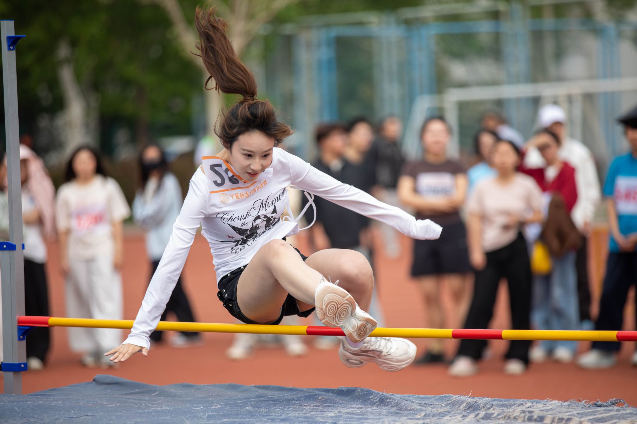 乐鱼真人体育娱乐新手怎么玩龙子湖校区